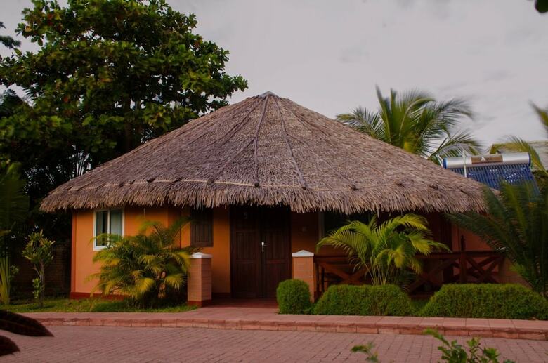 Hostal Edena Kely