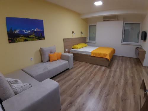 Boj Ana Apartment