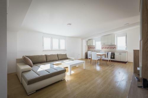 Merace Apartments