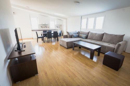 Merace Apartments