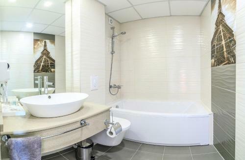 Laki Hotel & Spa