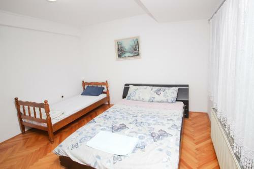 Teo Apartments