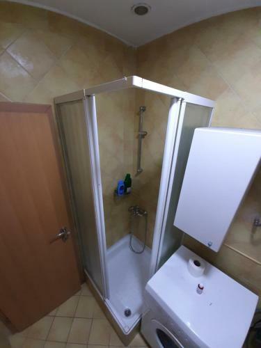 Square Exclusive Apartment 3n