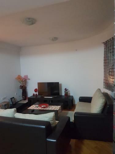 Popov Apartments