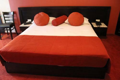 Sunrise Hotel