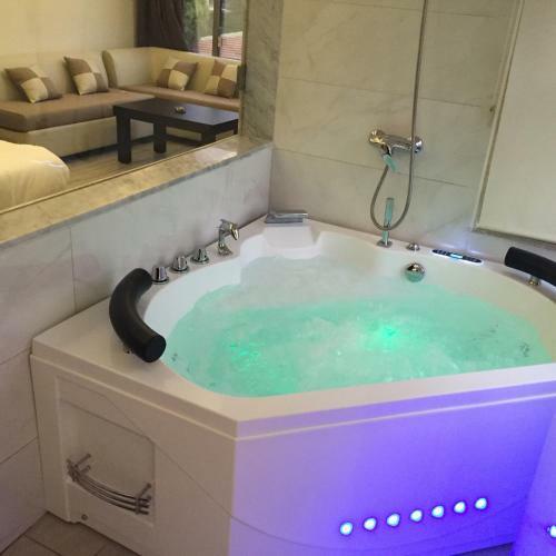 Aphrodite Hotel