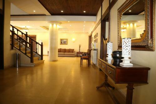 Douma Hotel