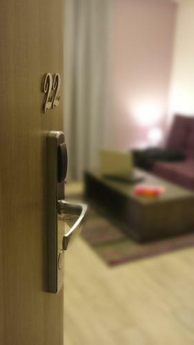 Hotello Guest Suites