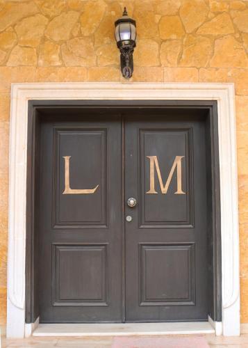 Luna Motel
