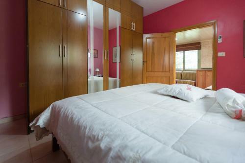 Hostal Mresty Guest House
