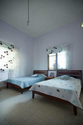 Hostal Mresty Guest House