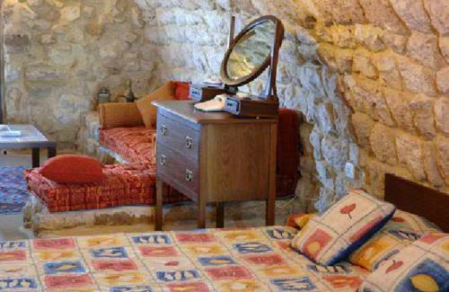 Hotel Batroun Village Club