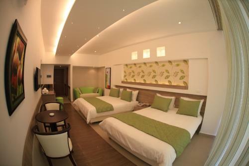 Sawary Beach Hotel
