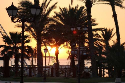 Sawary Beach Hotel