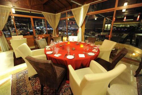 �l?h�tel- Edde Sands Hotel & Wellness Resort