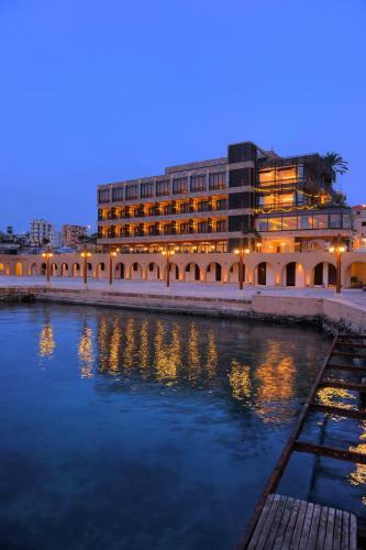 Hotel Byblos Sur Mer