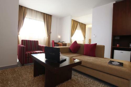 Monoberge Hotel