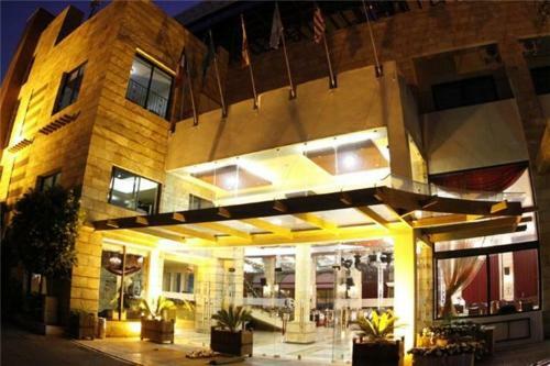 Byblos Palace Hotel