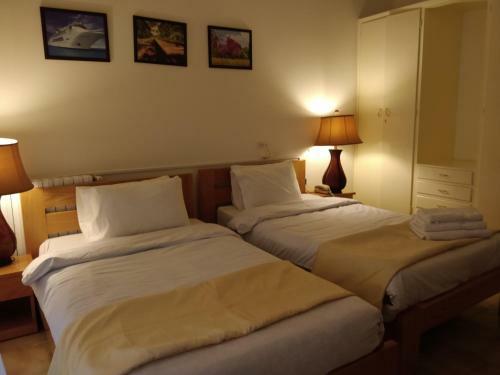 Master's Hotel - Ehden