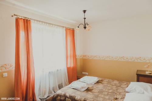 Hostal Rudzupu?es