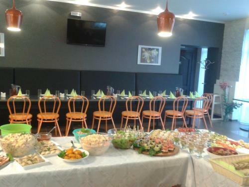 Hostal Guest House - Cafe Liepas