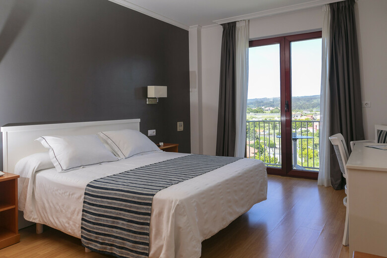 Hotel Lombi�a
