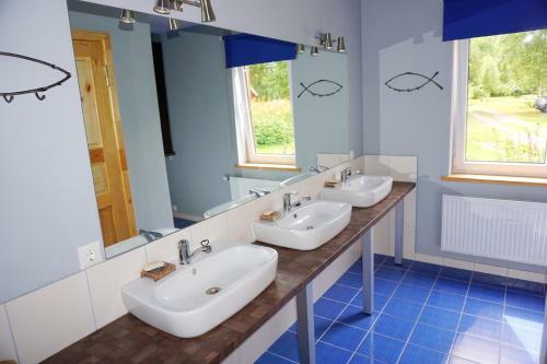 Hostal Piz? Guest House & Campsite