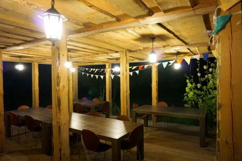 Hostal Piz? Guest House & Campsite