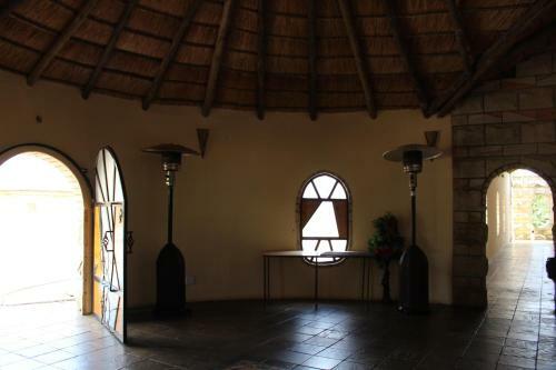 Hostal Black Swan Guesthouse