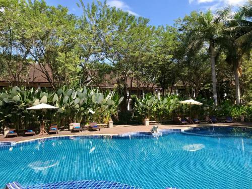 Hotel Santi Resort & Spa