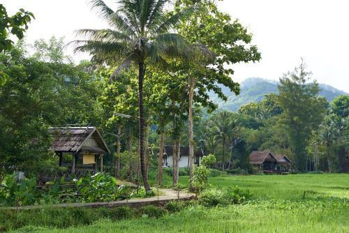 Hotel Santi Resort & Spa