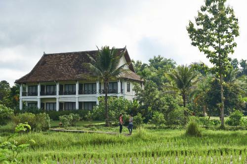 Hotel Santi Resort & Spa
