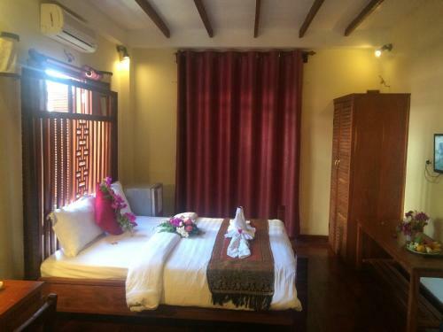 Hostal Chaluenxay Villa