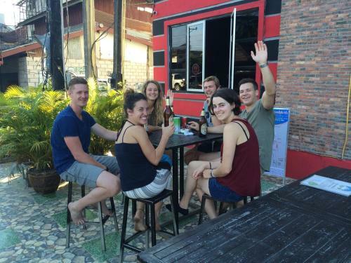 Vangvieng Rock Backpacker Hostel