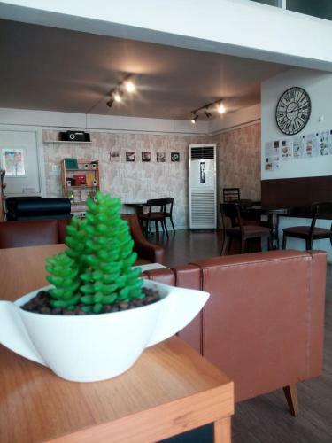 Hostal Haysoke Guesthouse