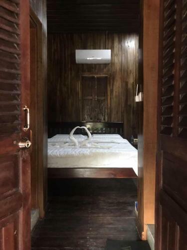 Beauty Season 1935 Hotel
