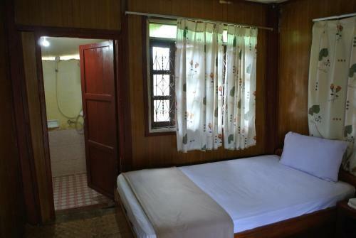 Hostal Dalom Guesthouse