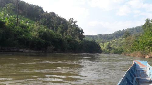 Boat - Luangprabang - Phonsavan - Home Stay