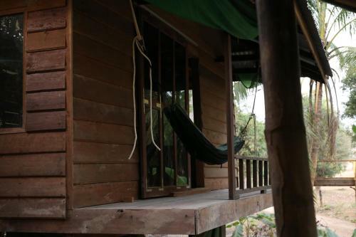 Rudi Mental Holiday Lodge