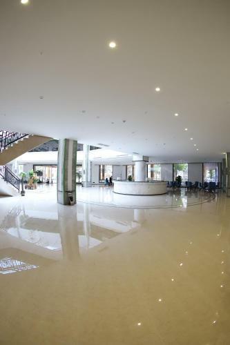 Moding Jing Land Hotel