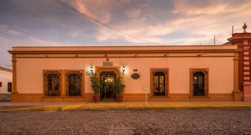 Hotel Meson De Santa Elena