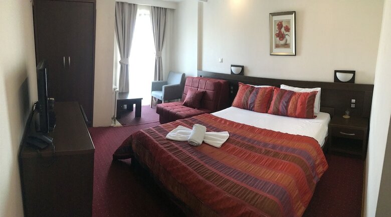 Hotel Real