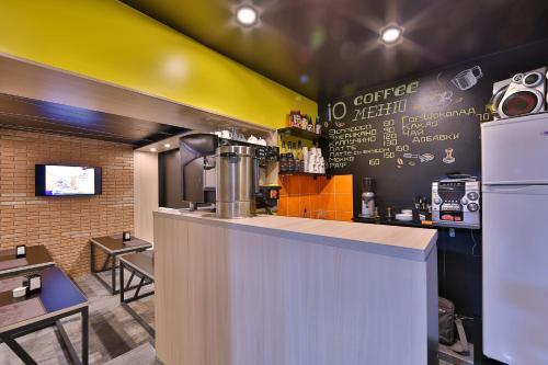 Io Hotel