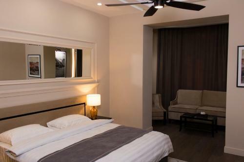 Madison Ave Hotel Bishkek