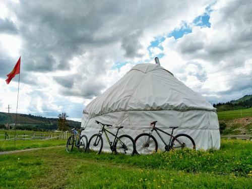 Albergue Jyrgalan Yurt Lodge