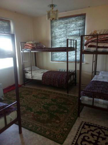 Hostel Alma