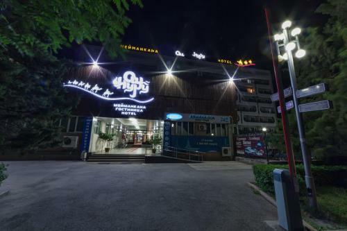 Hotel Osh-nuru
