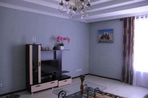 Apart Hotel "chinar"