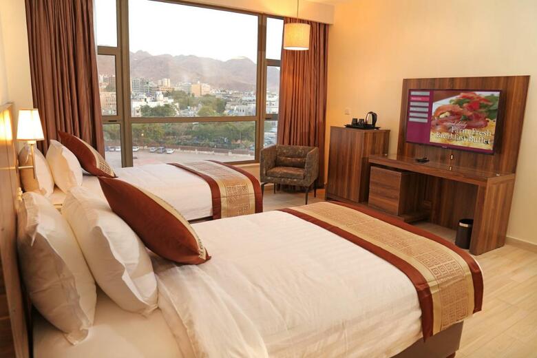 Lacosta Hotel