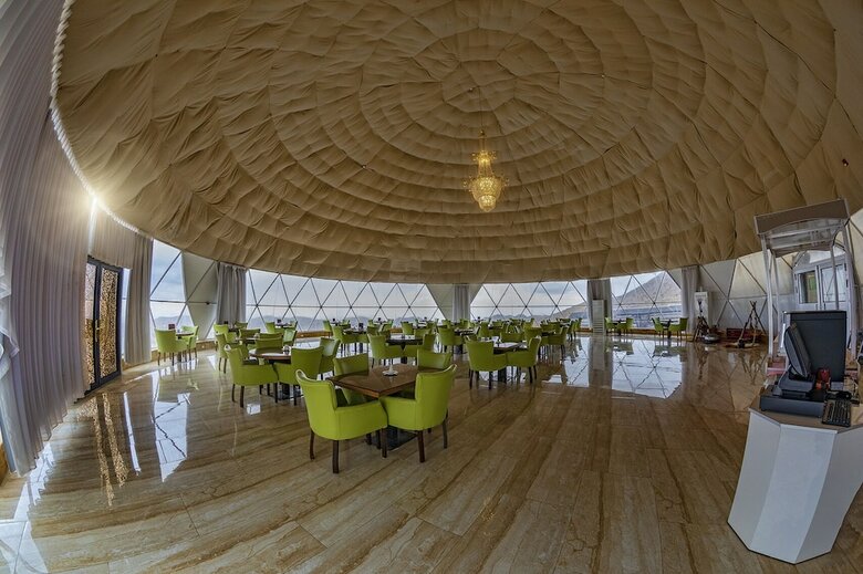 Petra Bubble Luxotel